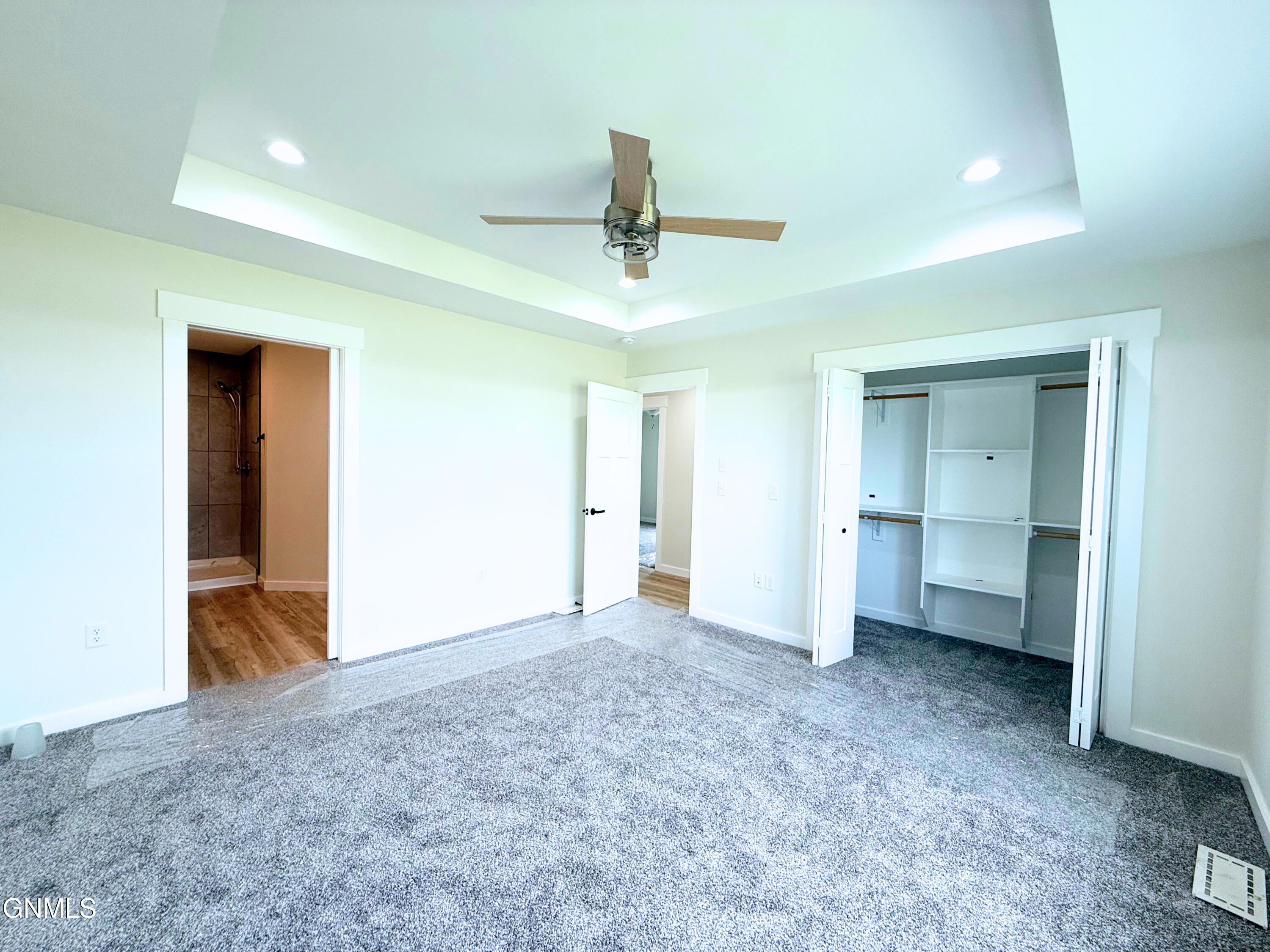 5463 Fresh Water Lane, Williston