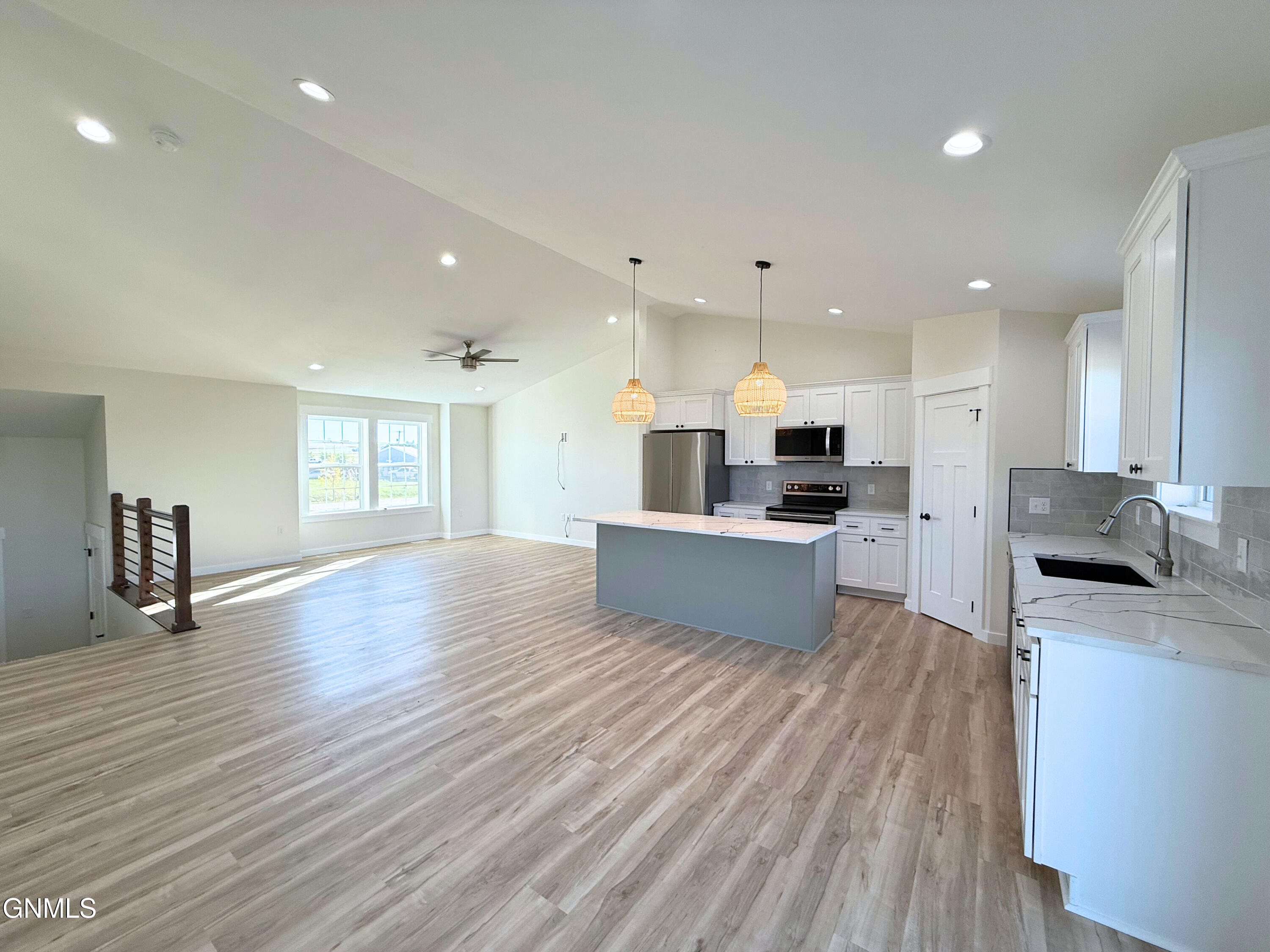 5463 Fresh Water Lane, Williston