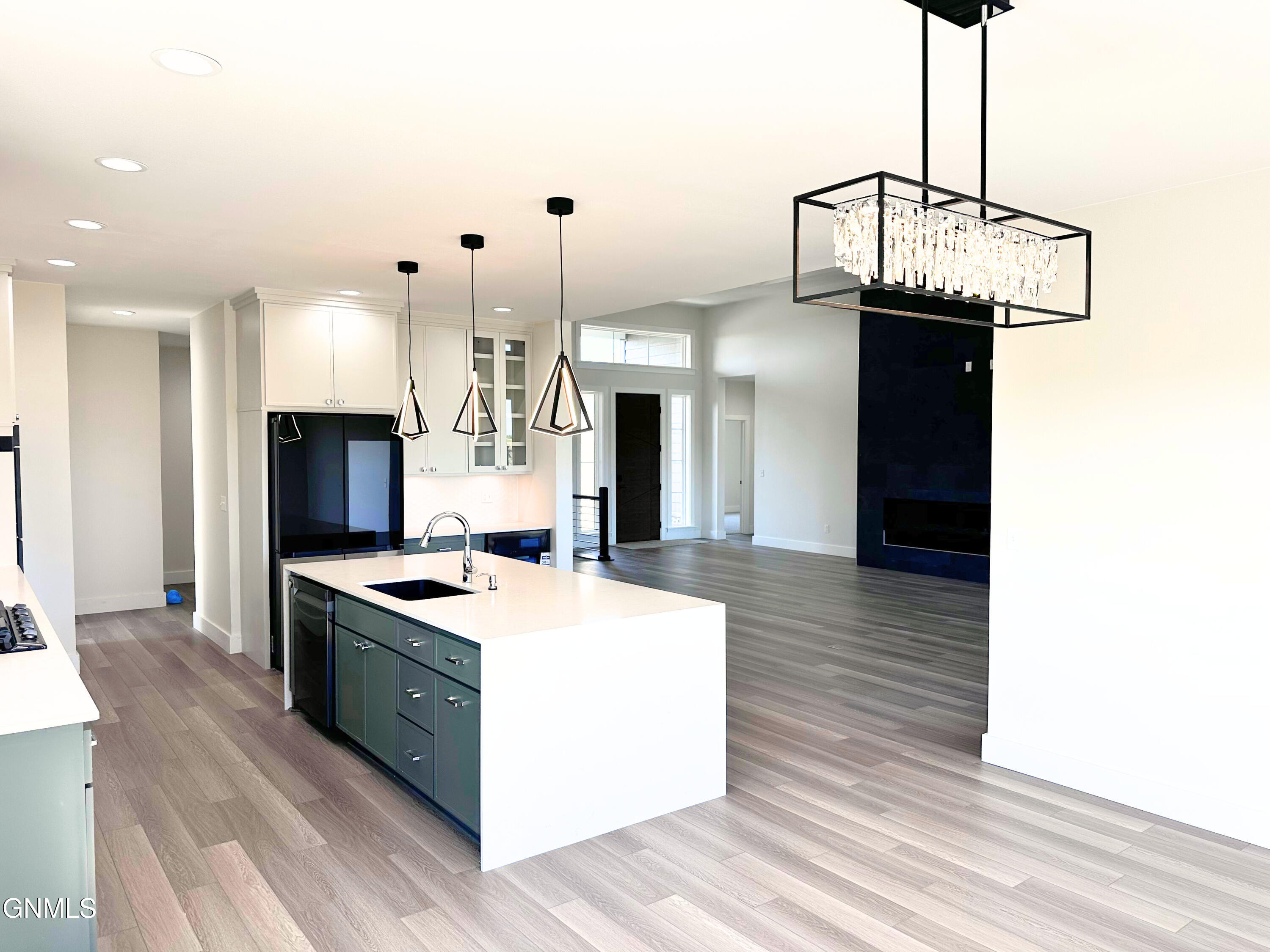 5062 Arrowhead Place