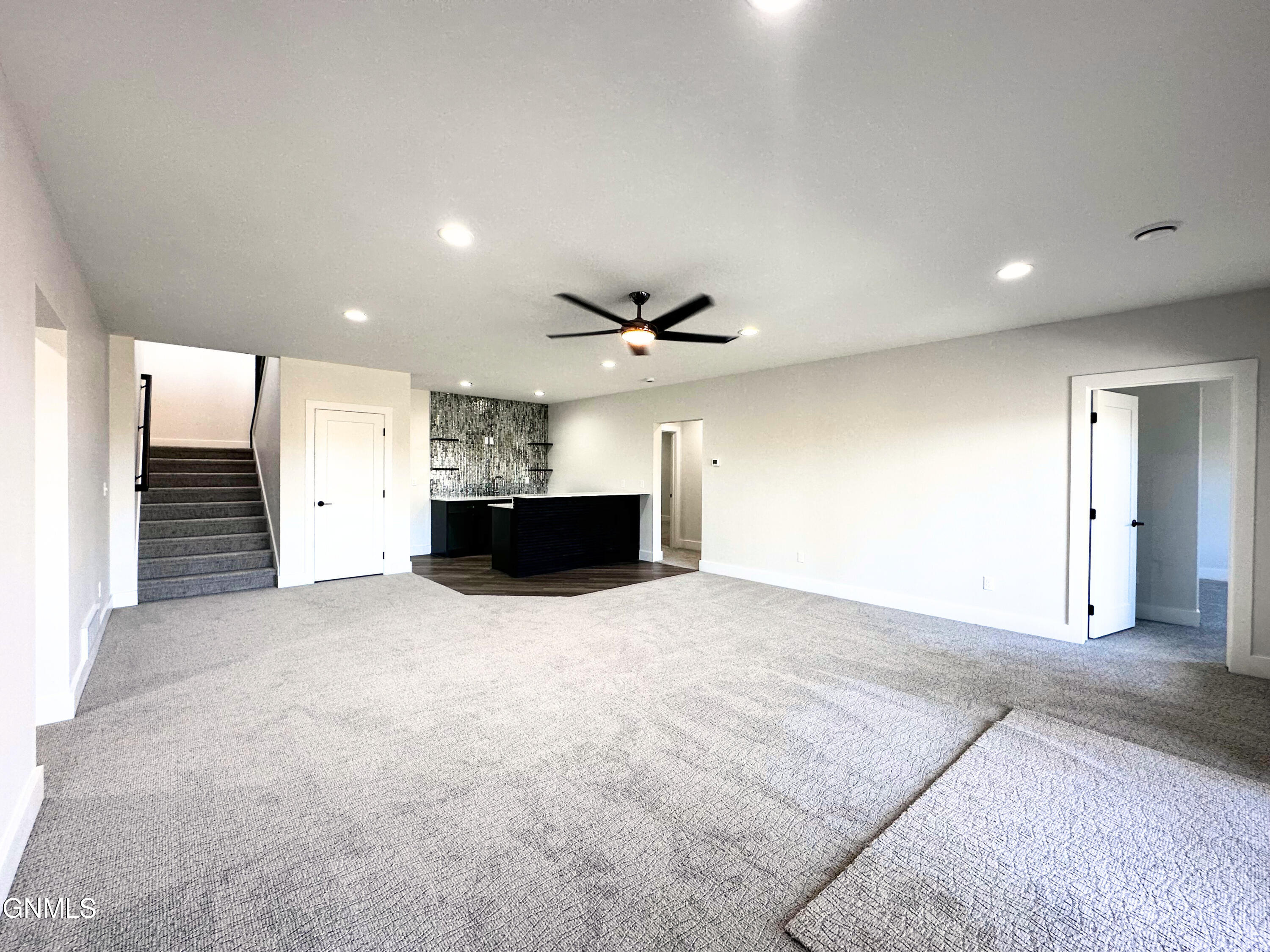 5062 Arrowhead Place