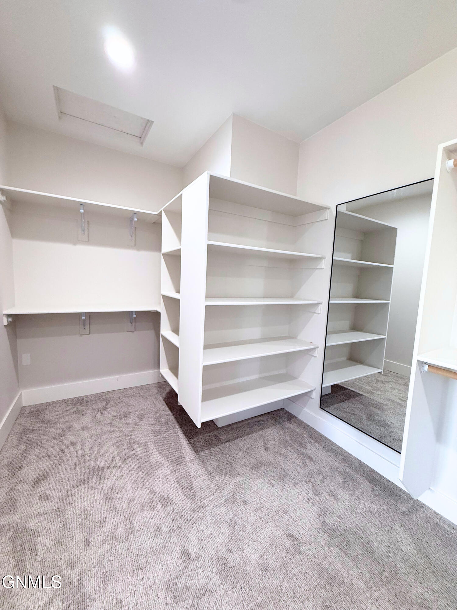 5062 Arrowhead Place, Williston