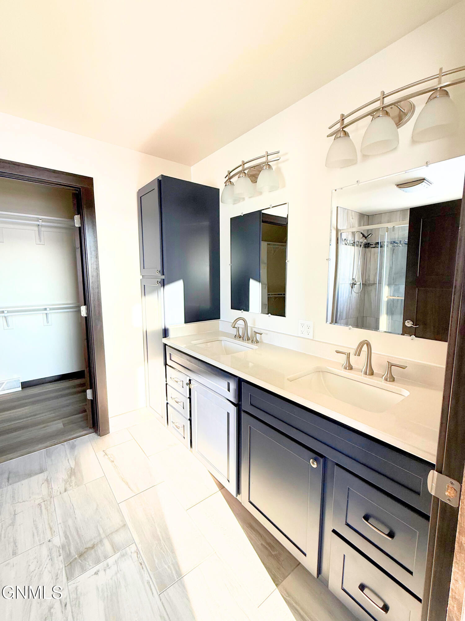 5081 Arrowhead Place