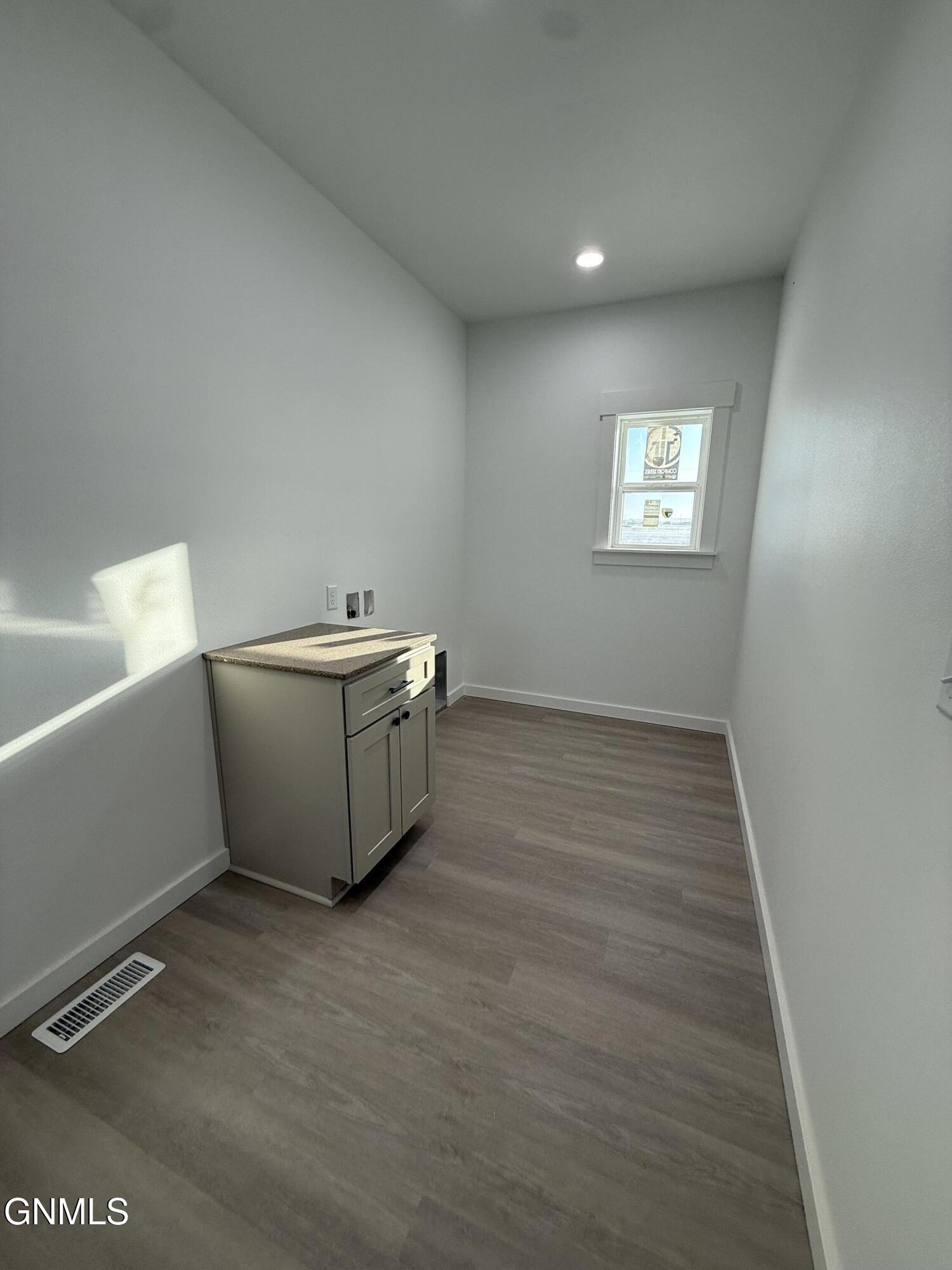 13370 Meadow Creek Street