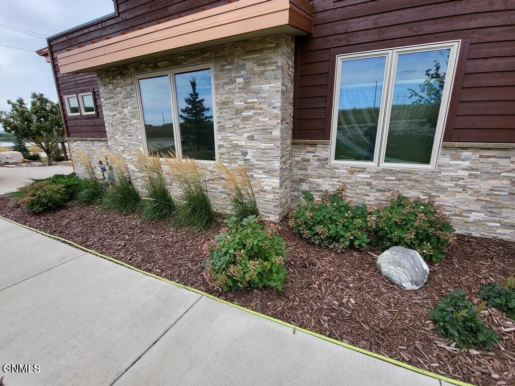 14044 48th Street NW