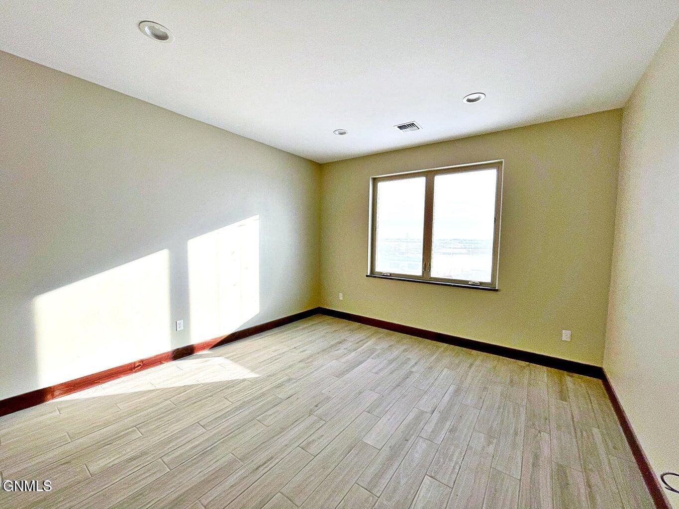 14044 48th Street NW