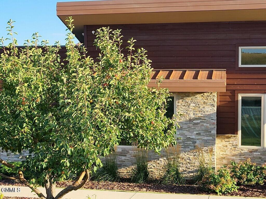 14044 48th Street NW