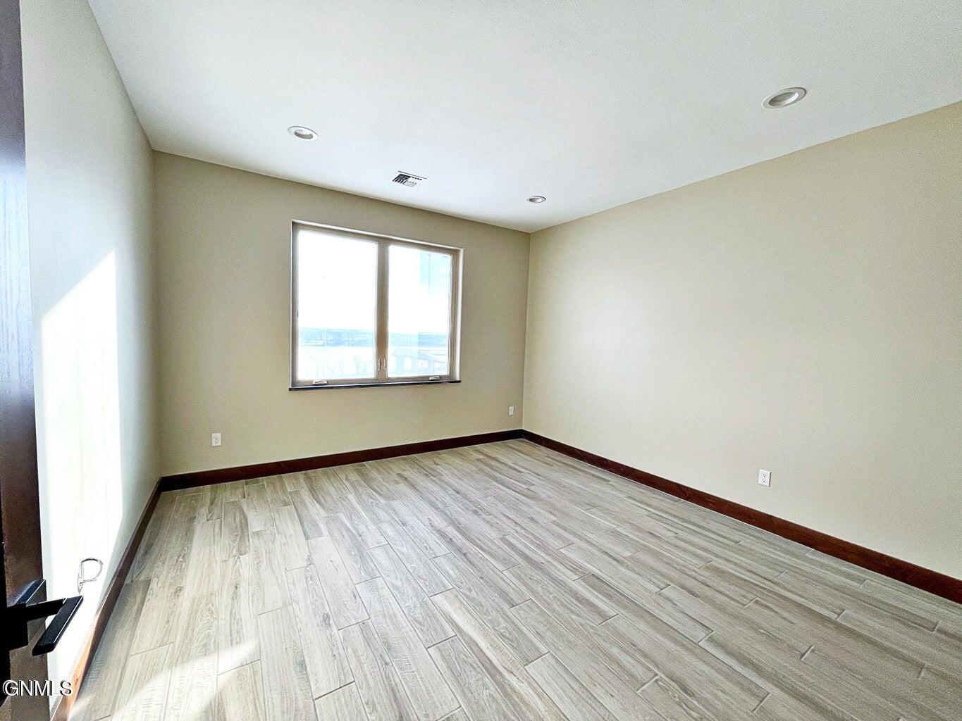 14044 48th Street NW