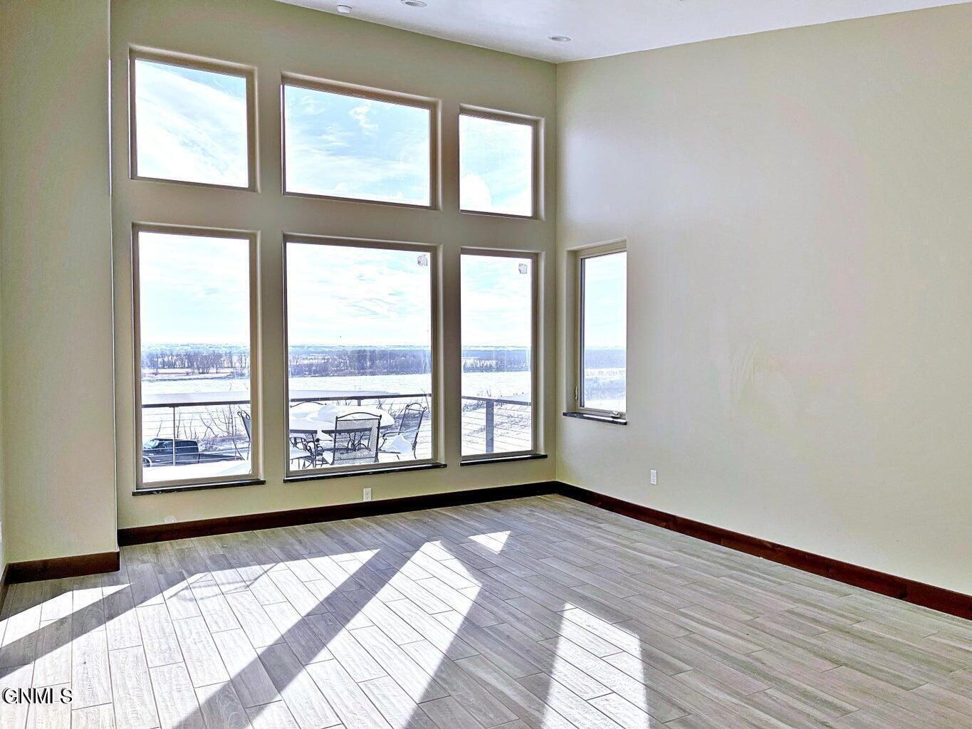 14044 48th Street NW