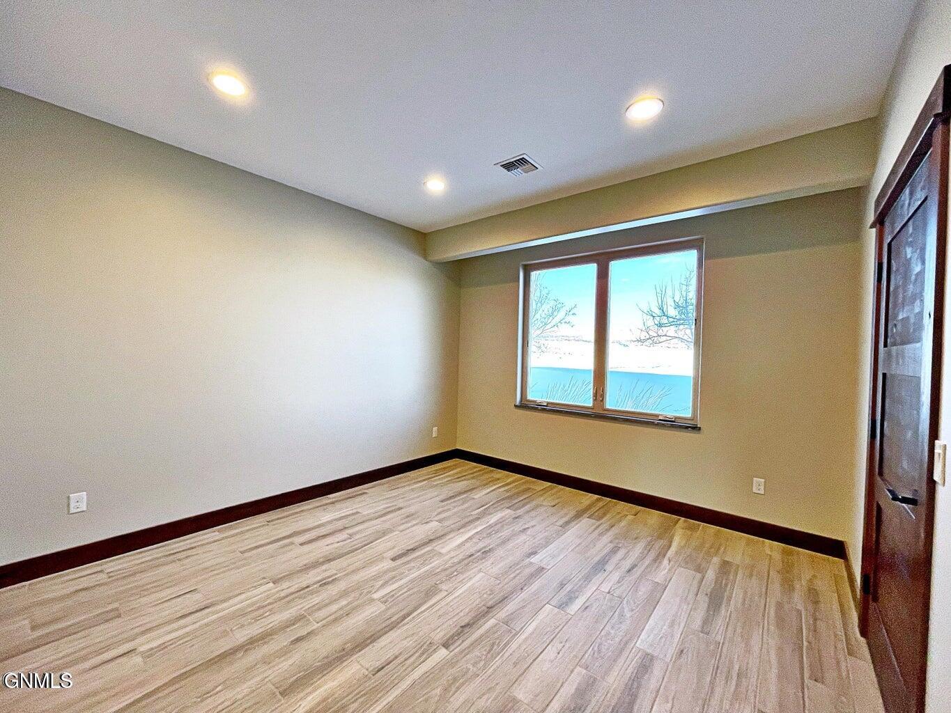 14044 48th Street NW