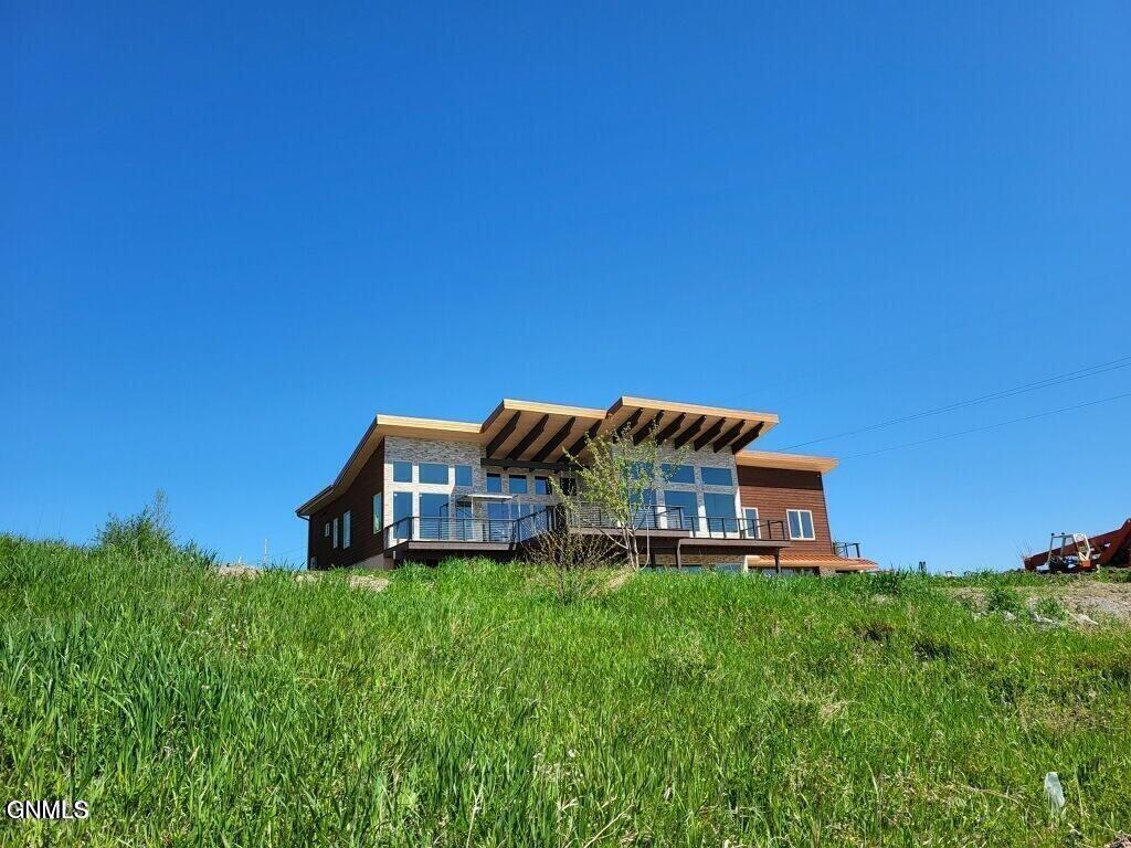 14044 48th Street NW