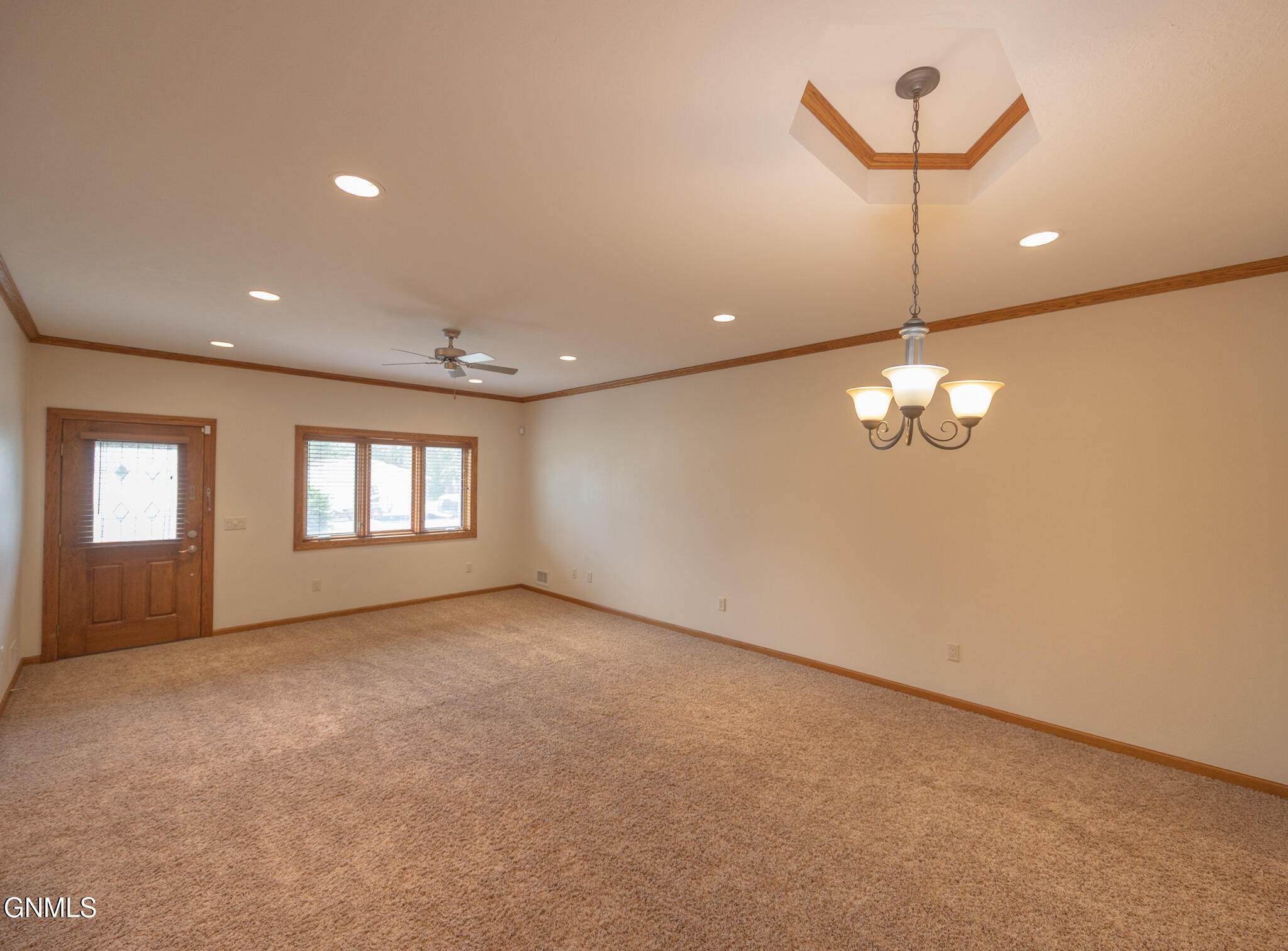 708 5th Street W