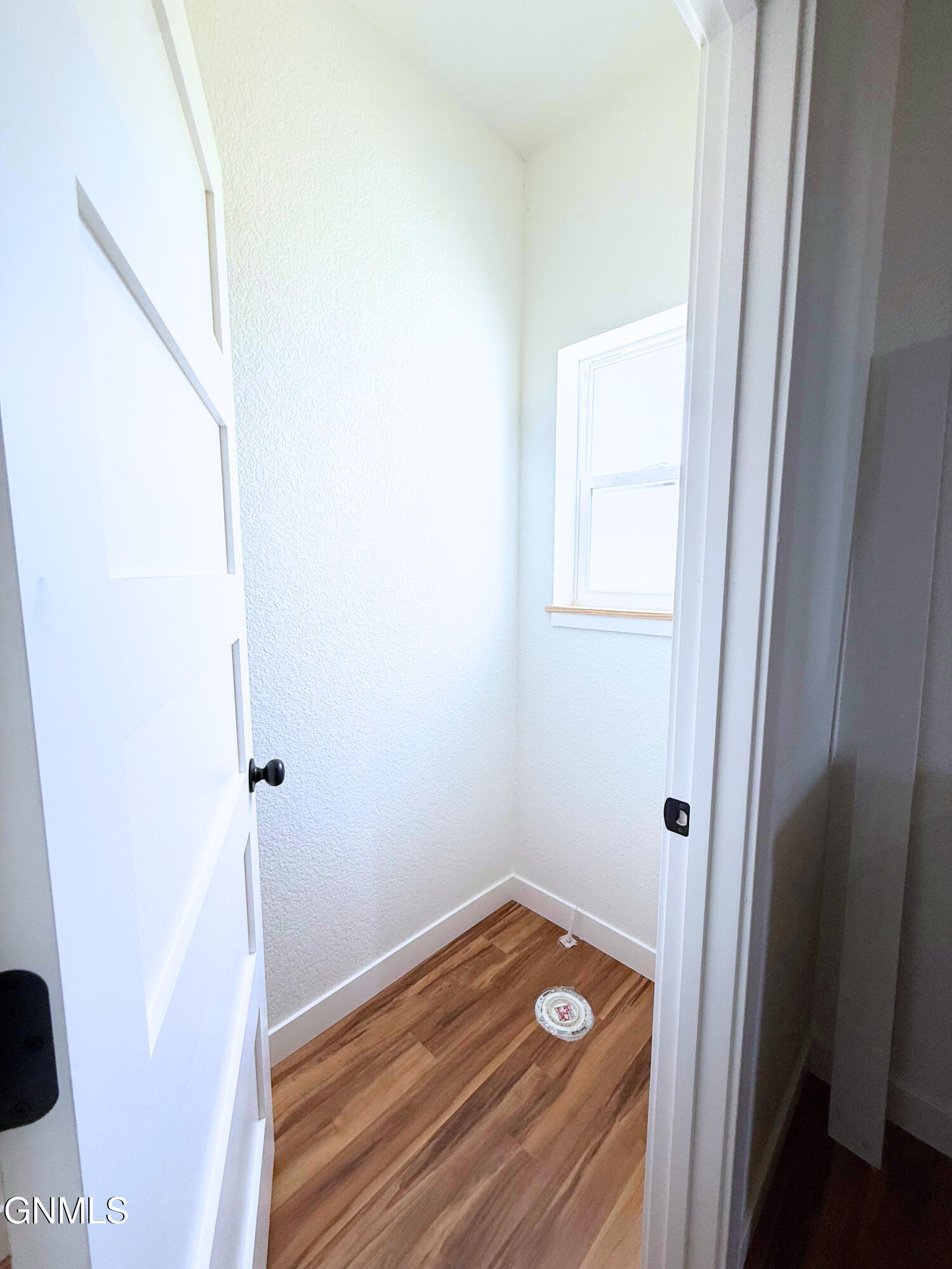 3016 28th Court W