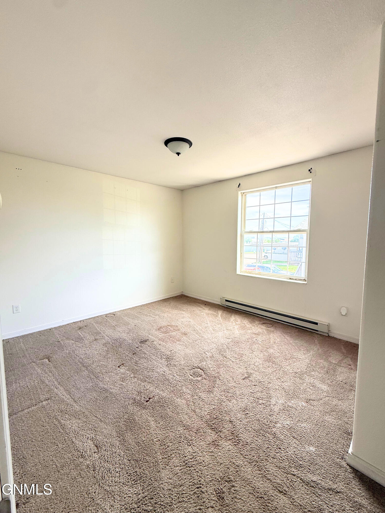 516 University Avenue