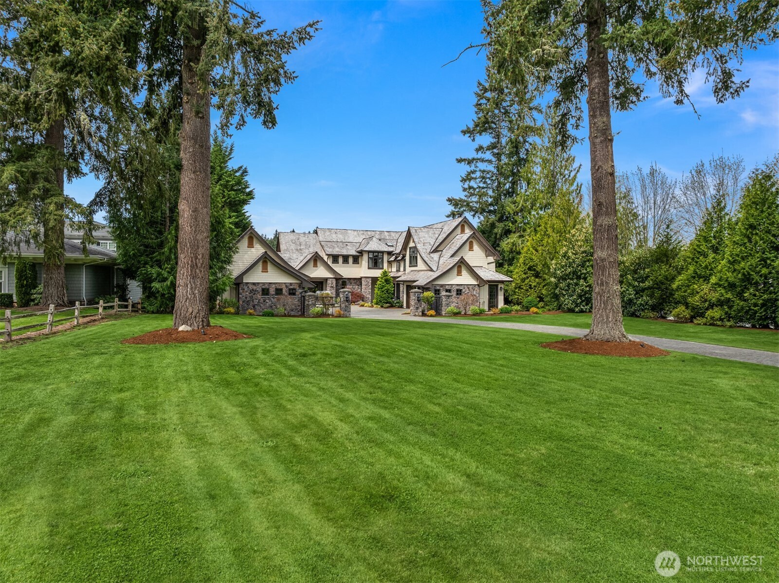 745 250th Lane NE