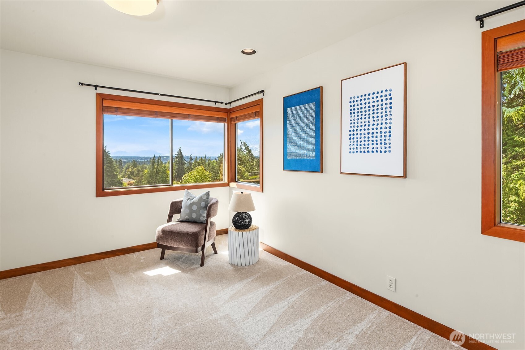 9636 NE 30th Place