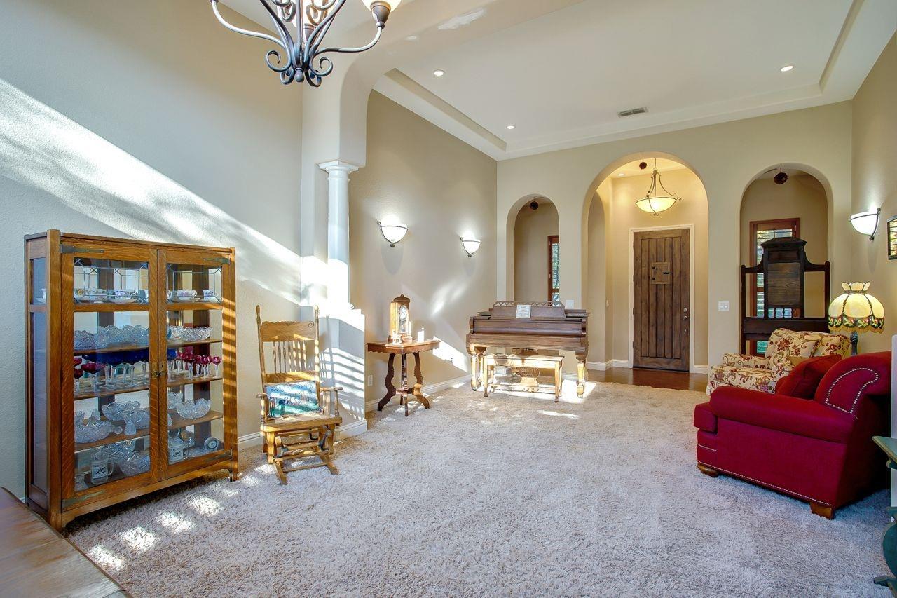 9474 Mourverde Court