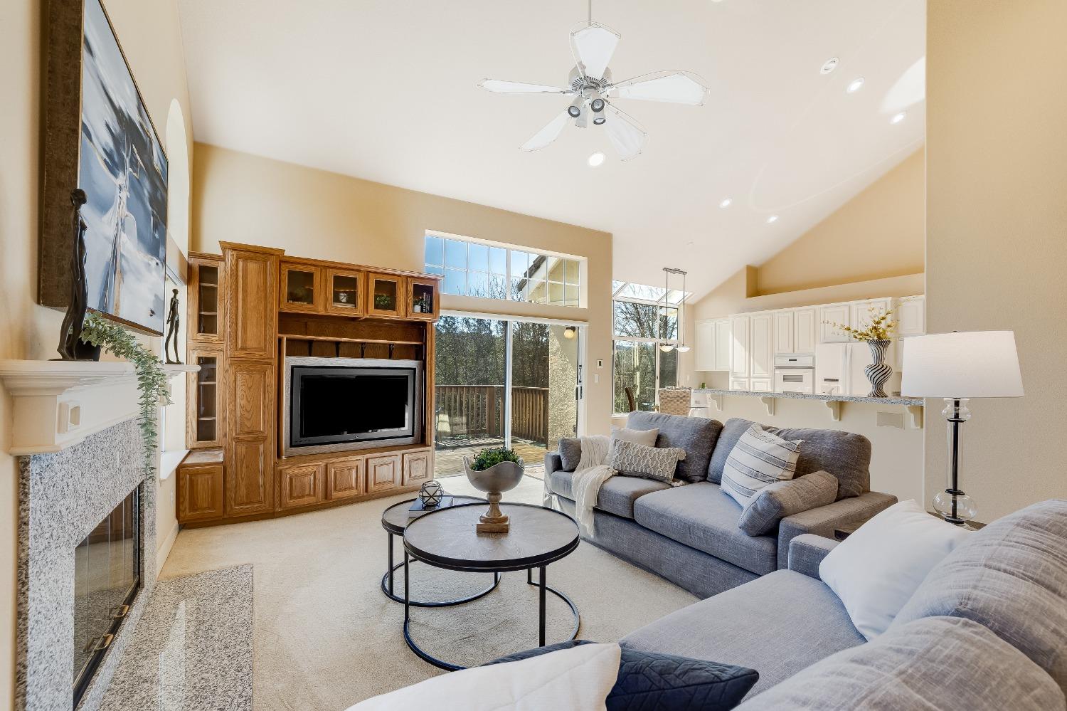 2217 Ridgepointe Court