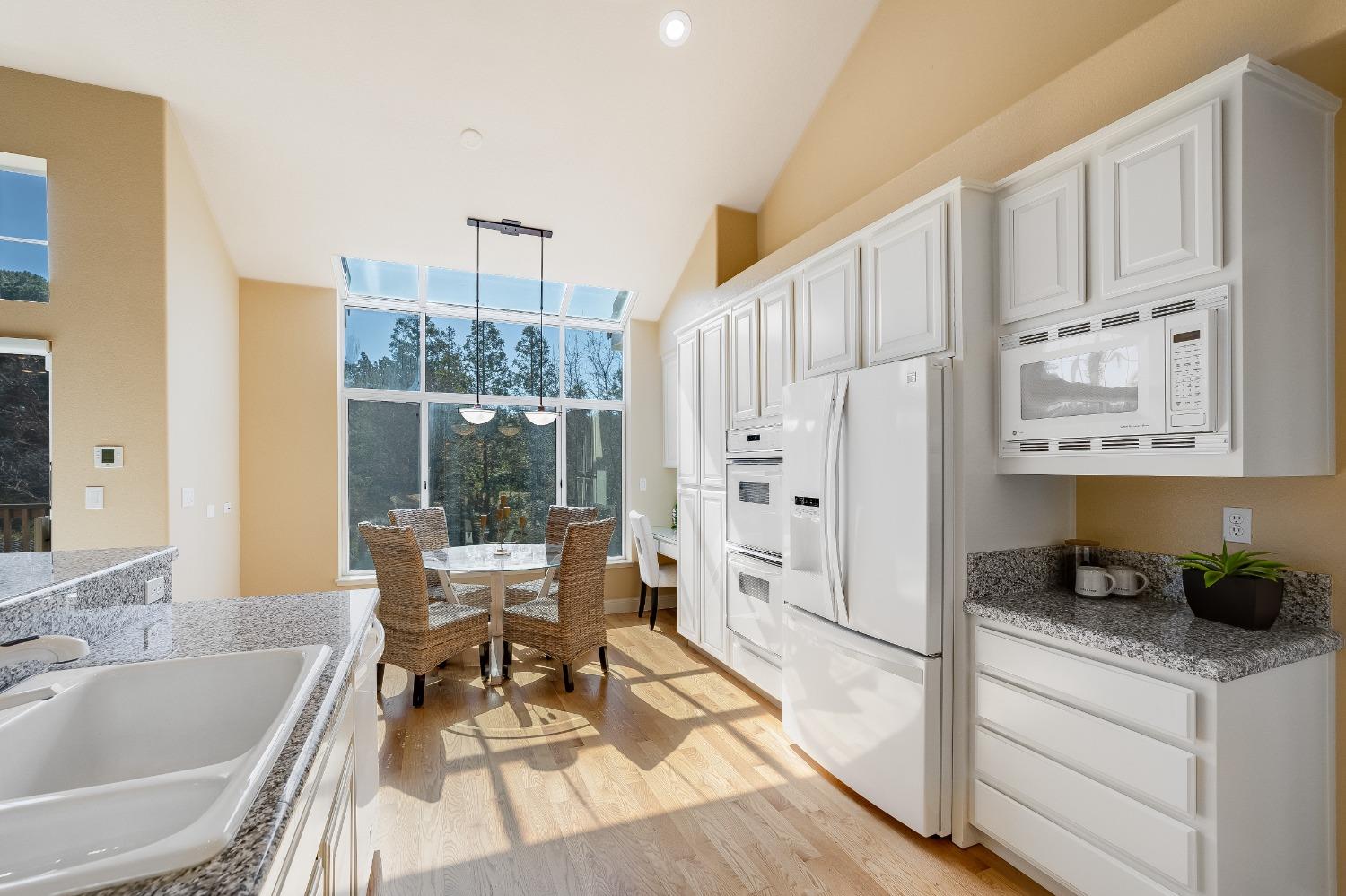 2217 Ridgepointe Court