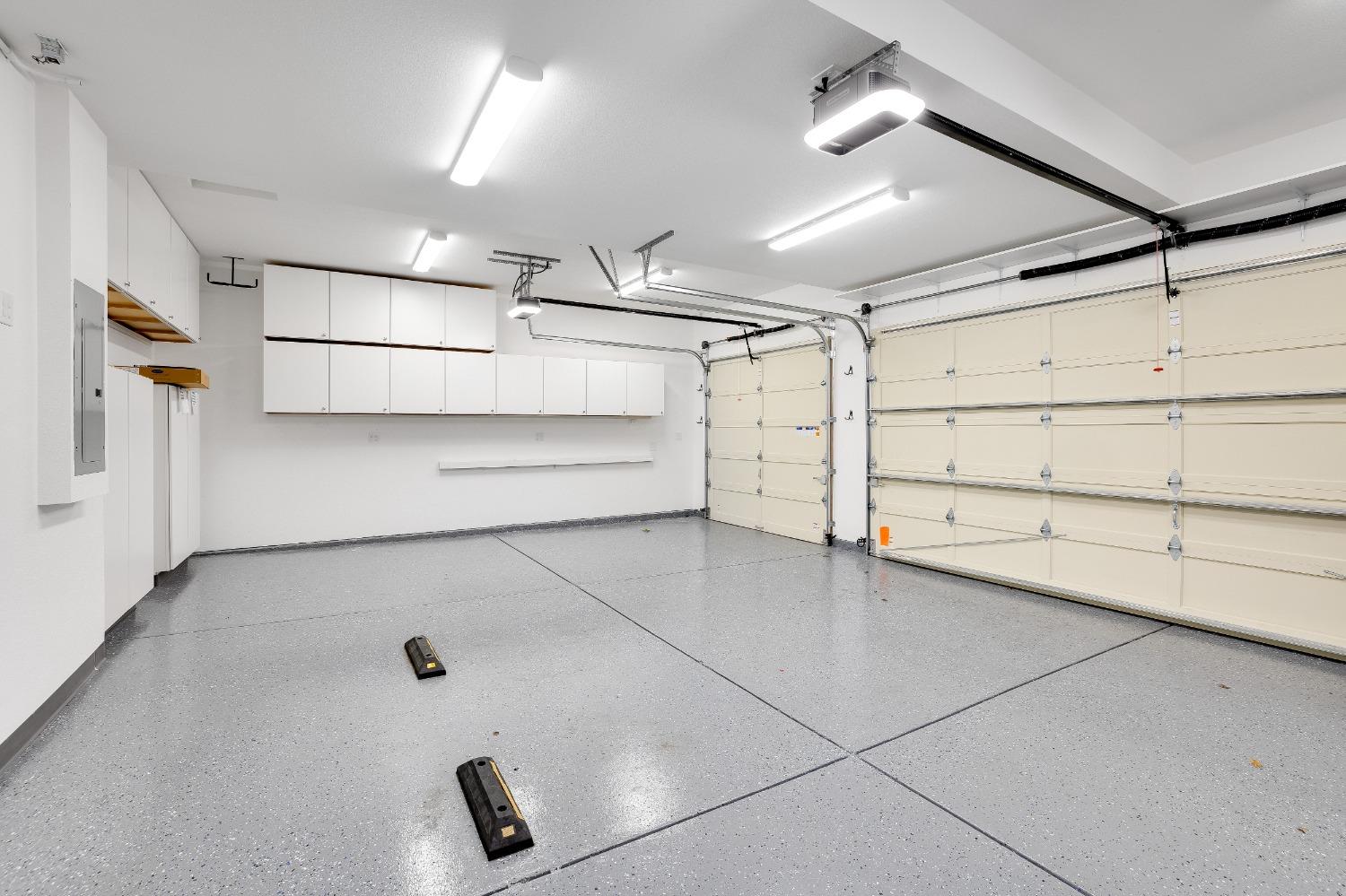 2217 Ridgepointe Court