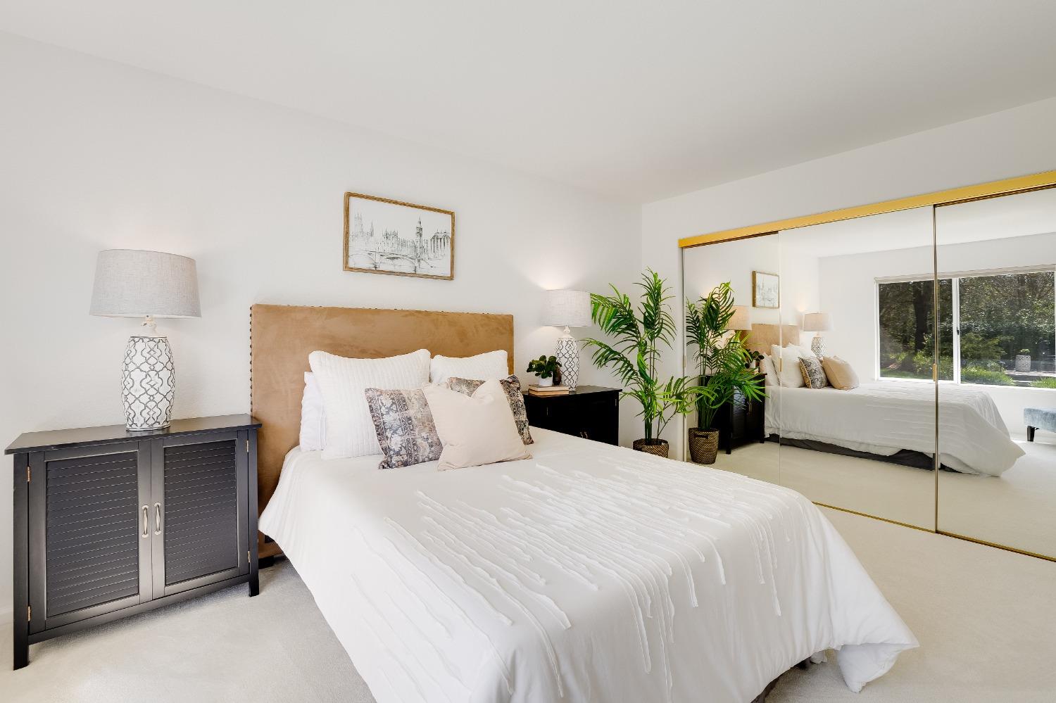 2217 Ridgepointe Court