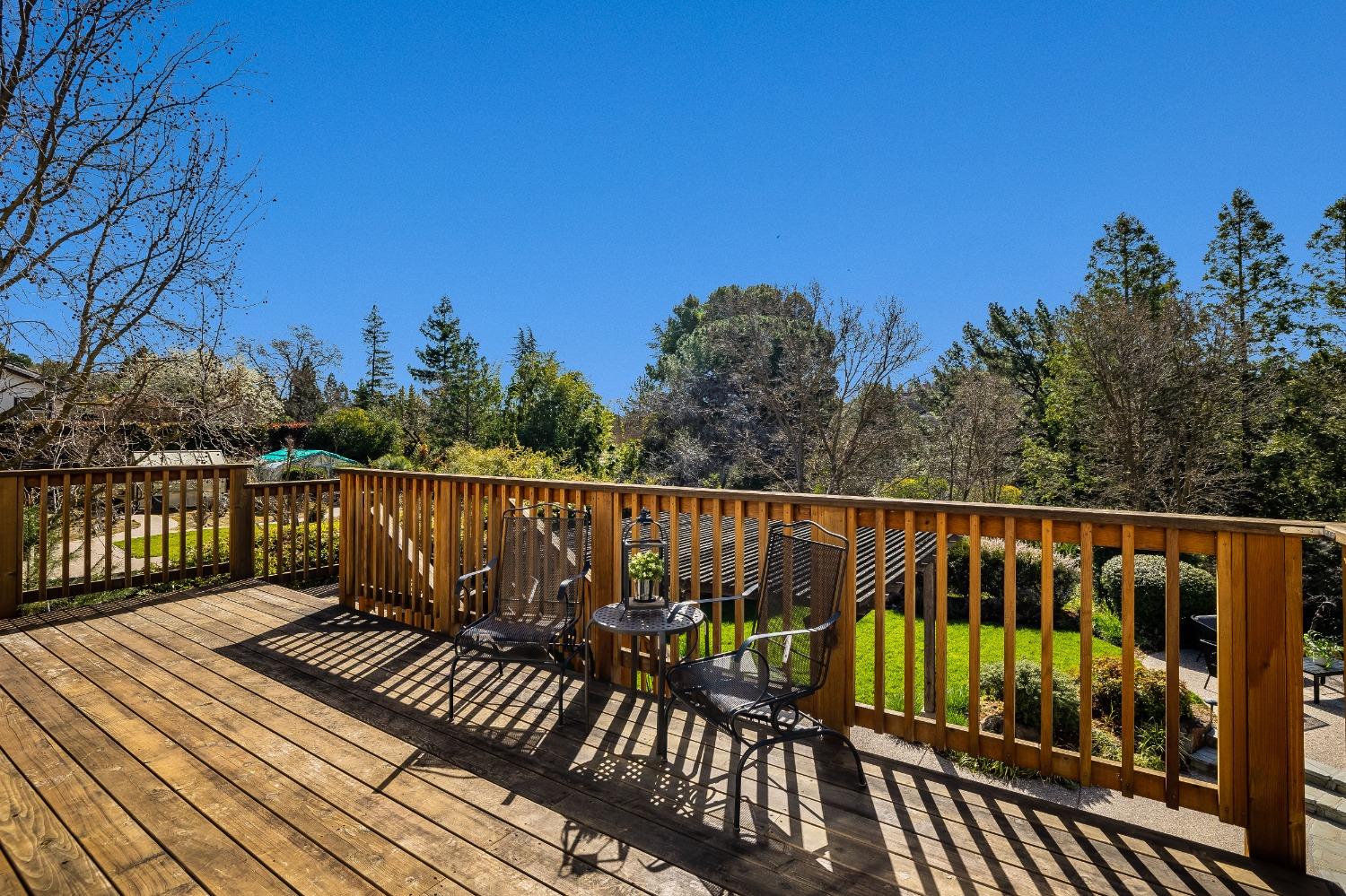 2217 Ridgepointe Court