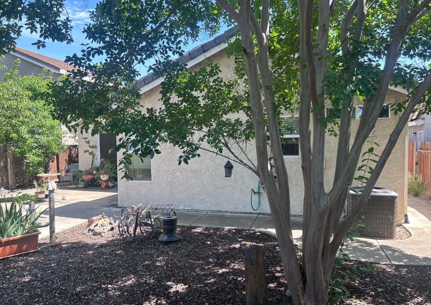 1622 Jonquil