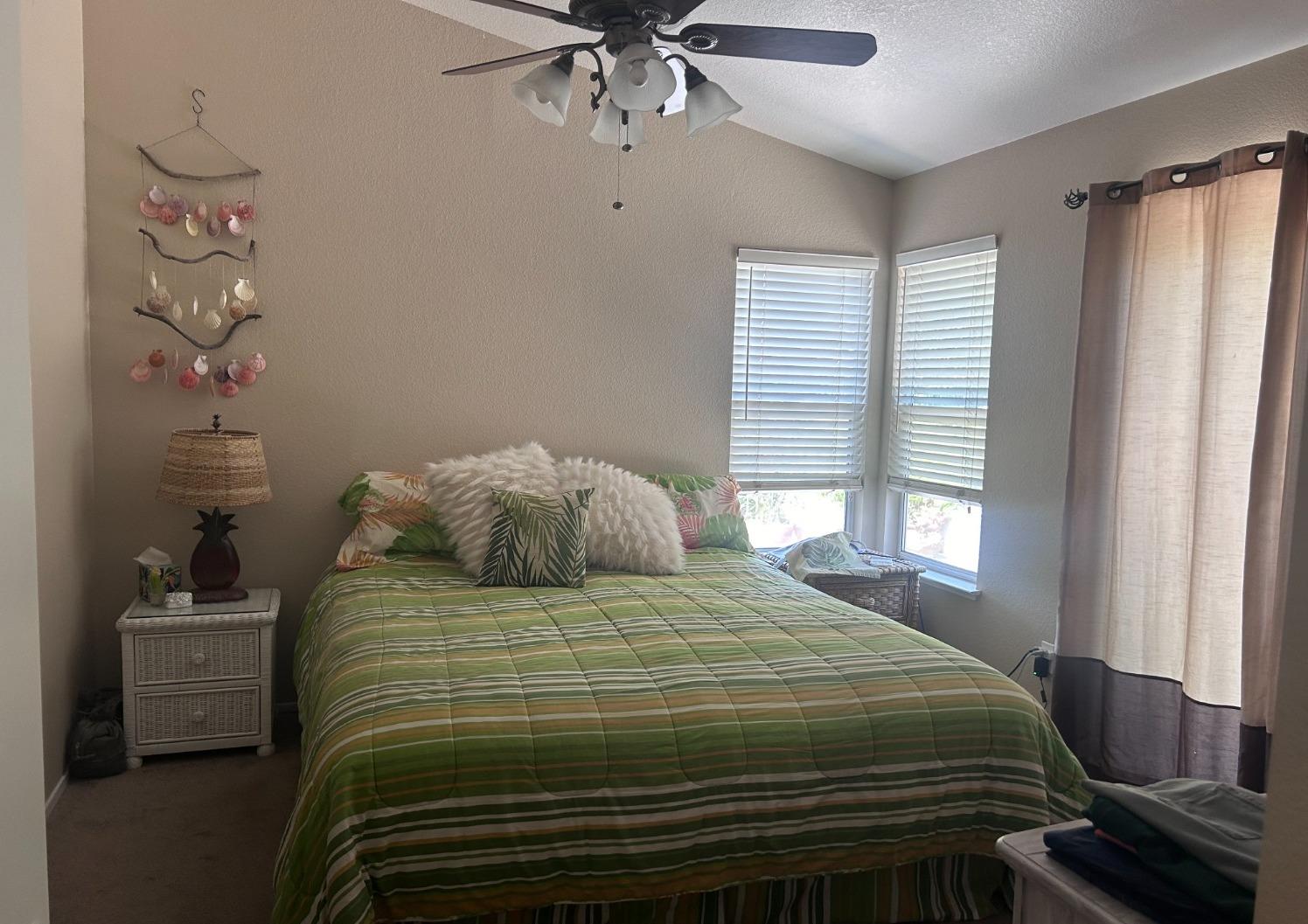 1622 Jonquil