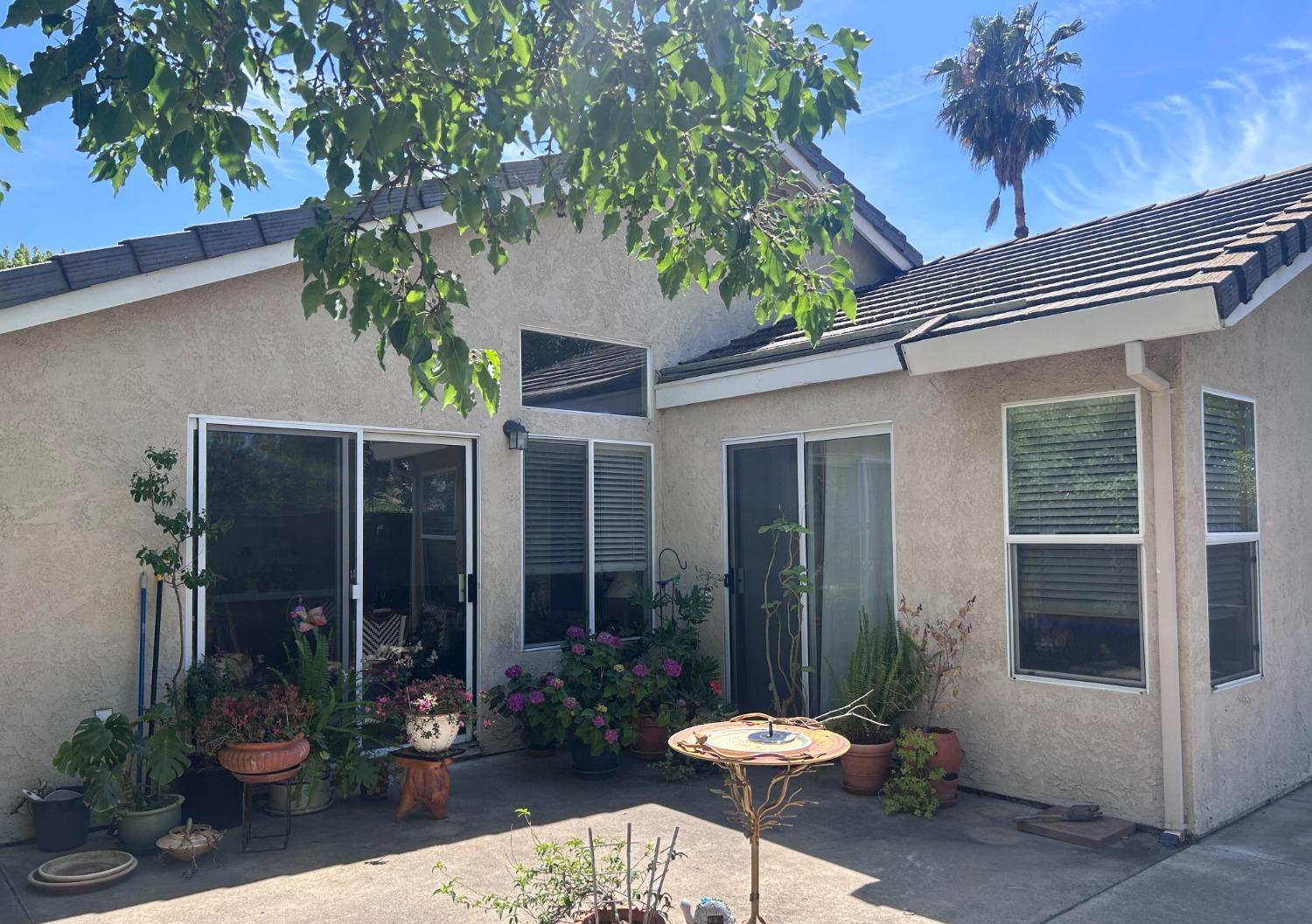 1622 Jonquil