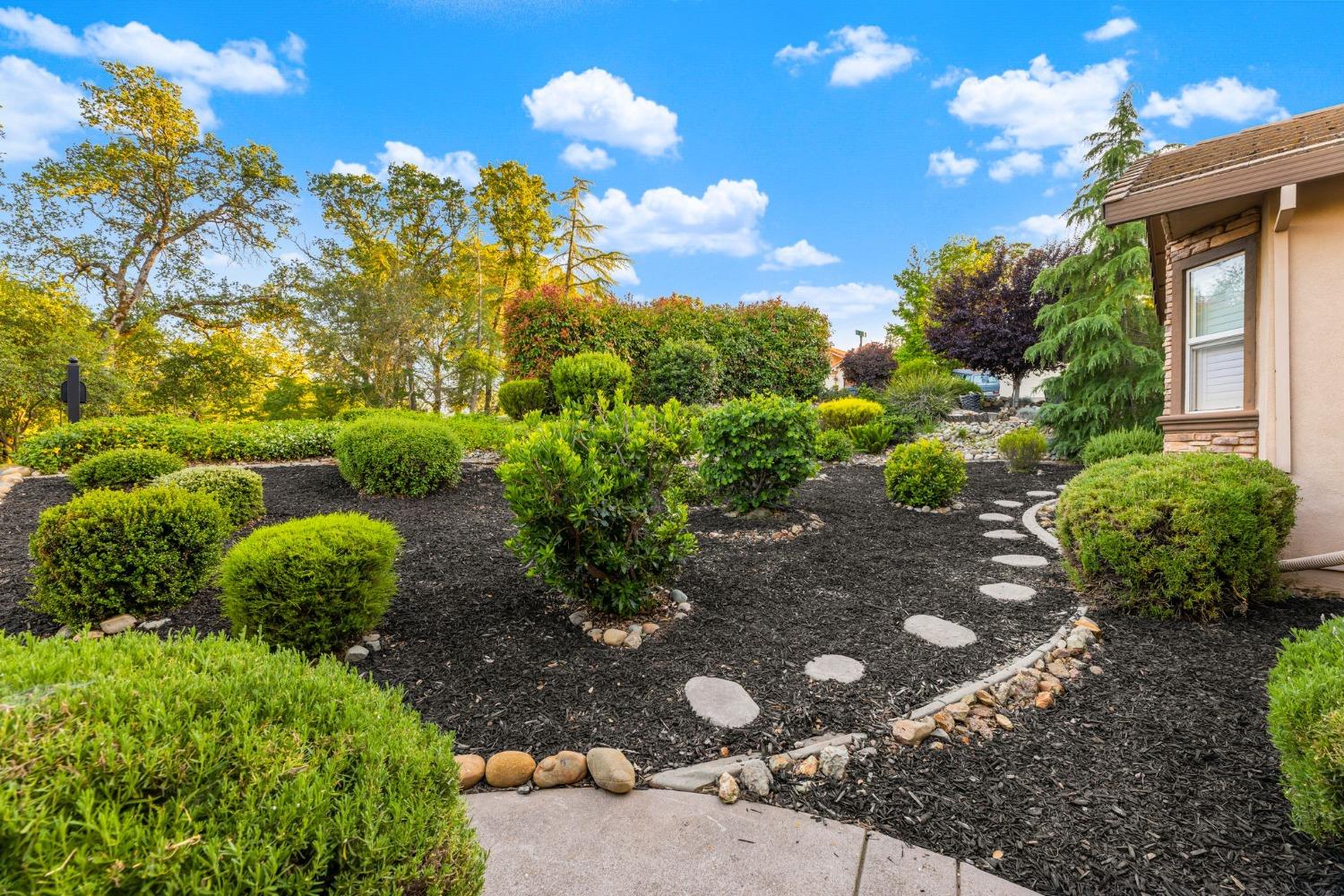 935 King Richard Court