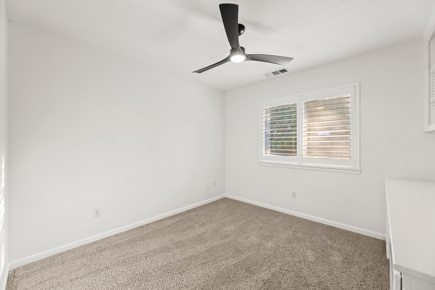 935 King Richard Court
