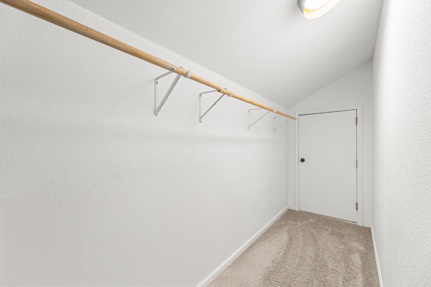 935 King Richard Court