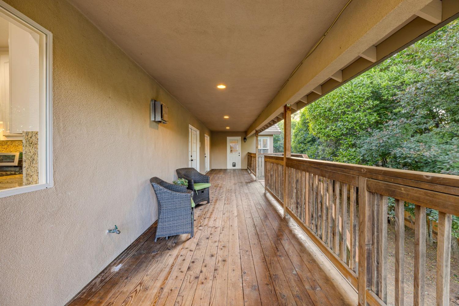 935 King Richard Court