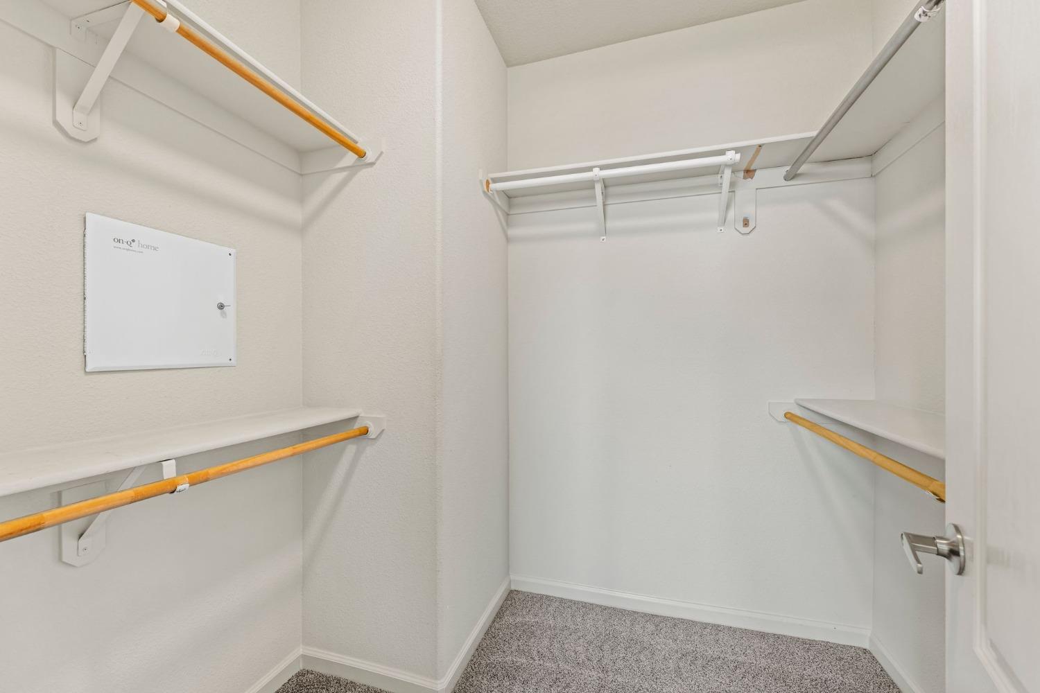 1300 Moon Circle 1323