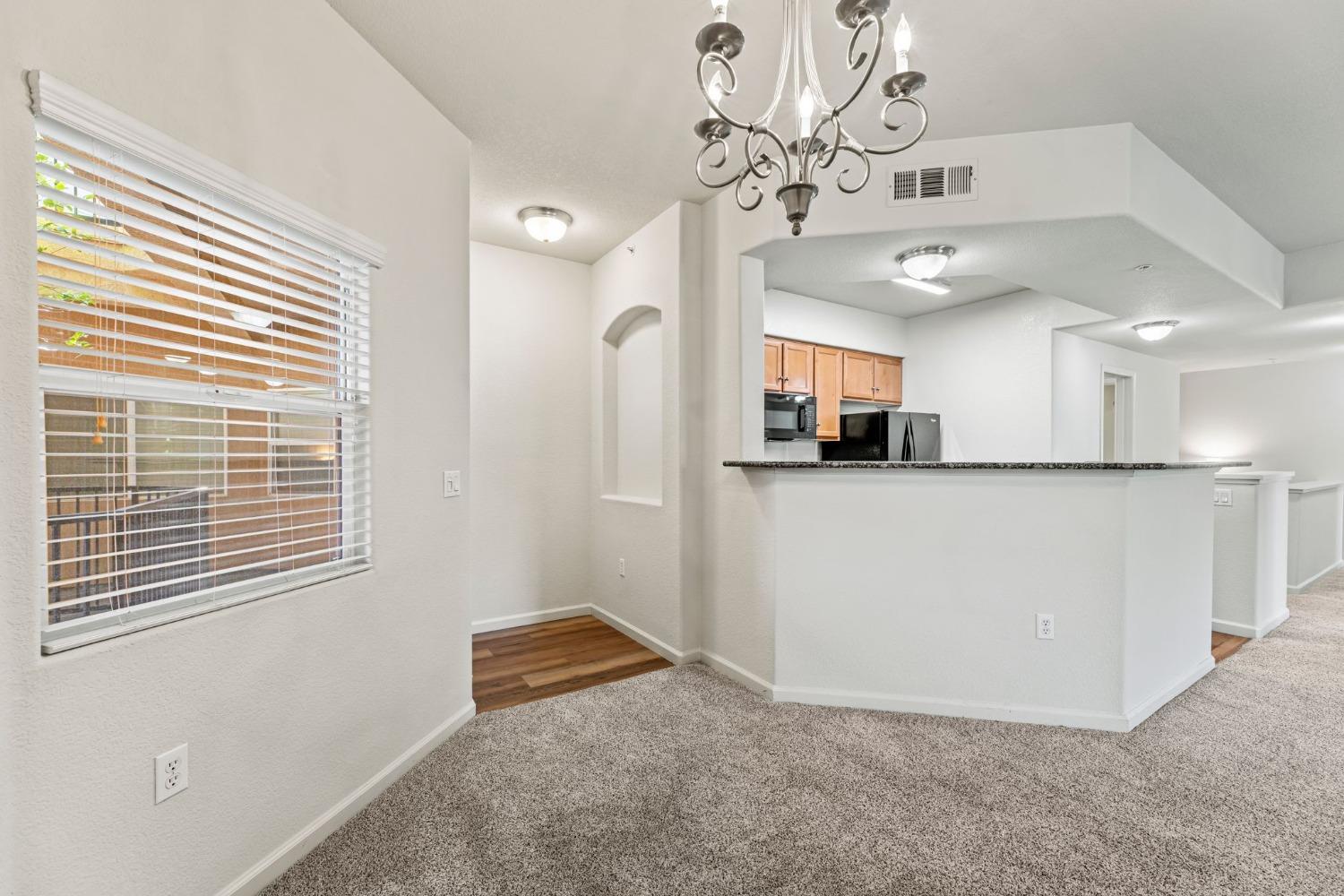 1300 Moon Circle 1323