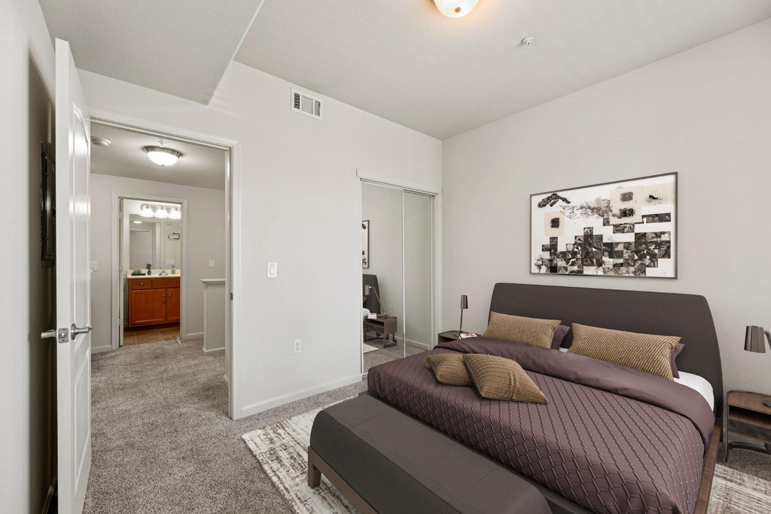 1300 Moon Circle 1323