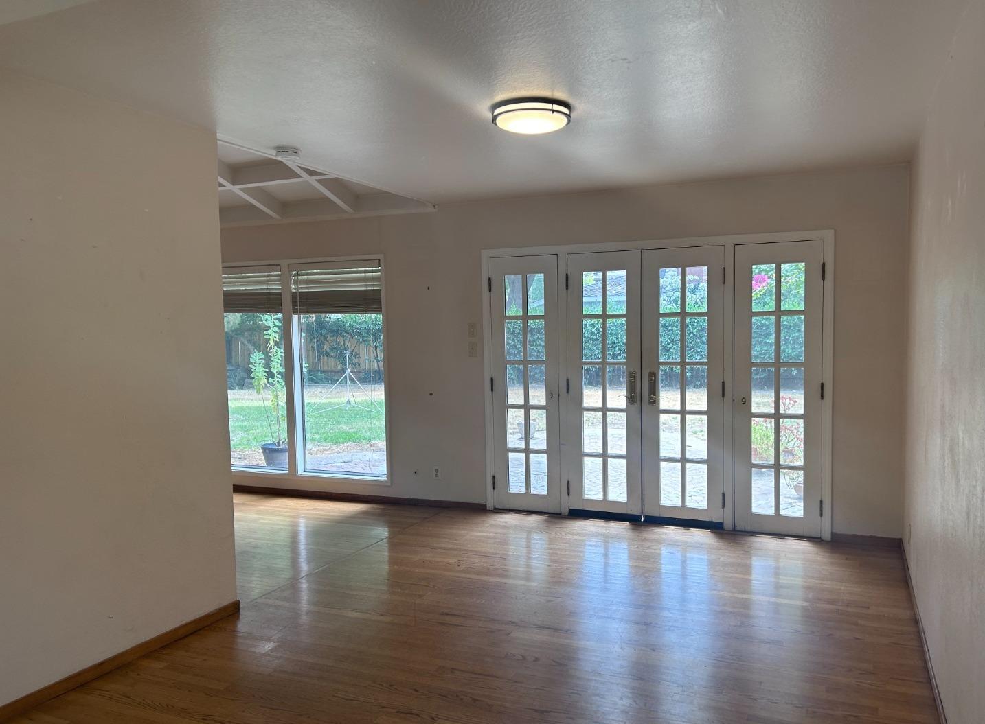 4506 Wellesly Way