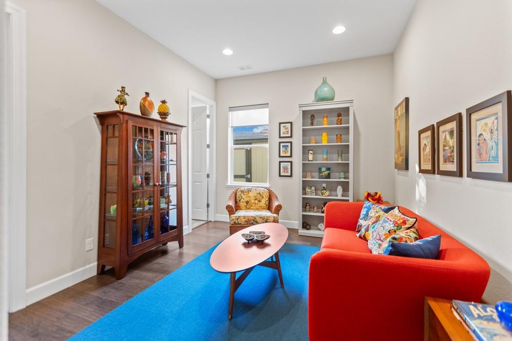 691 Idlewood Place