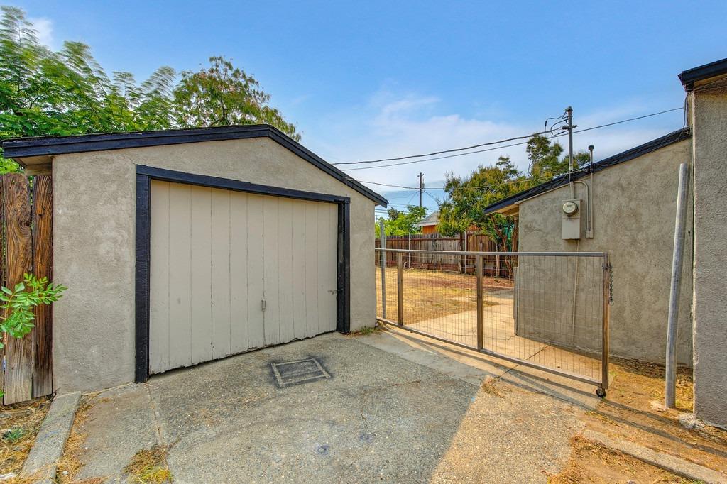 555 O Street
