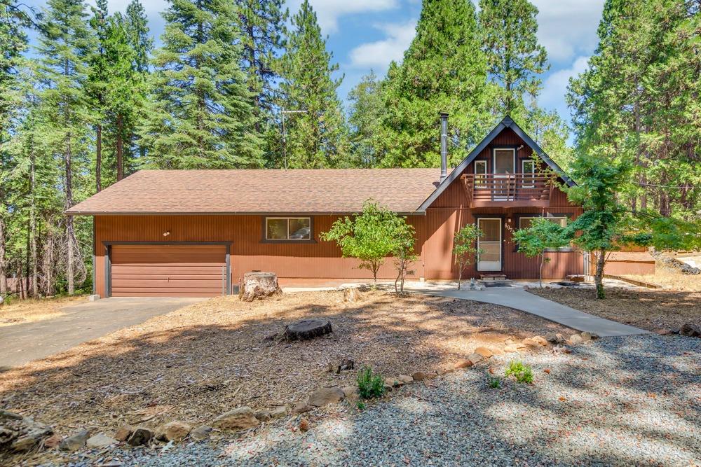 6075 Dolly Varden Lane