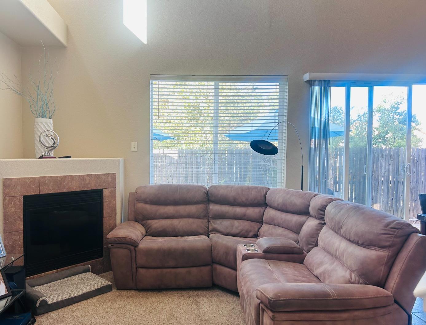 2585 Chesapeake Bay Circle