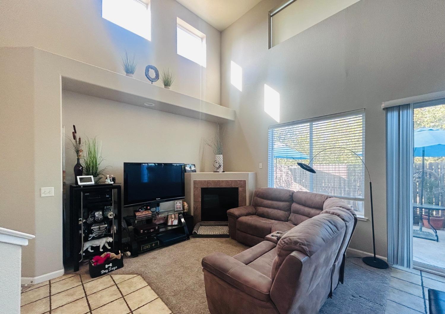 2585 Chesapeake Bay Circle
