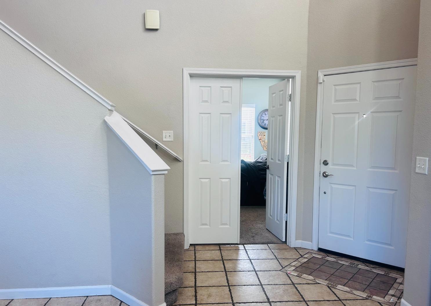 2585 Chesapeake Bay Circle