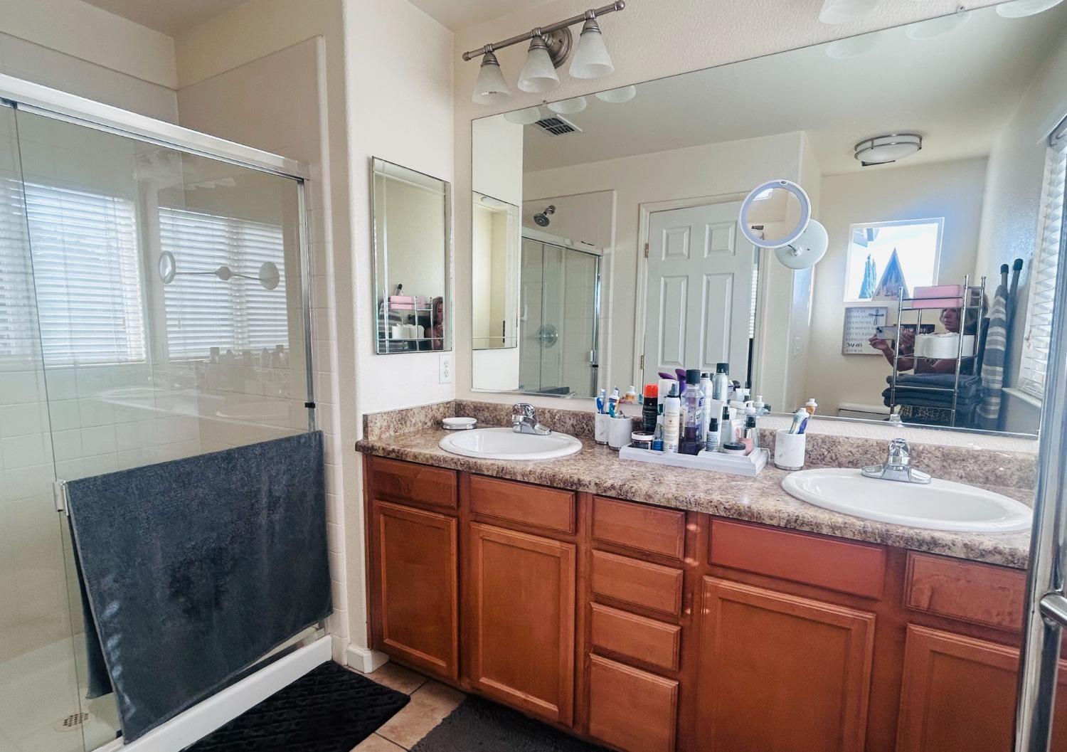 2585 Chesapeake Bay Circle