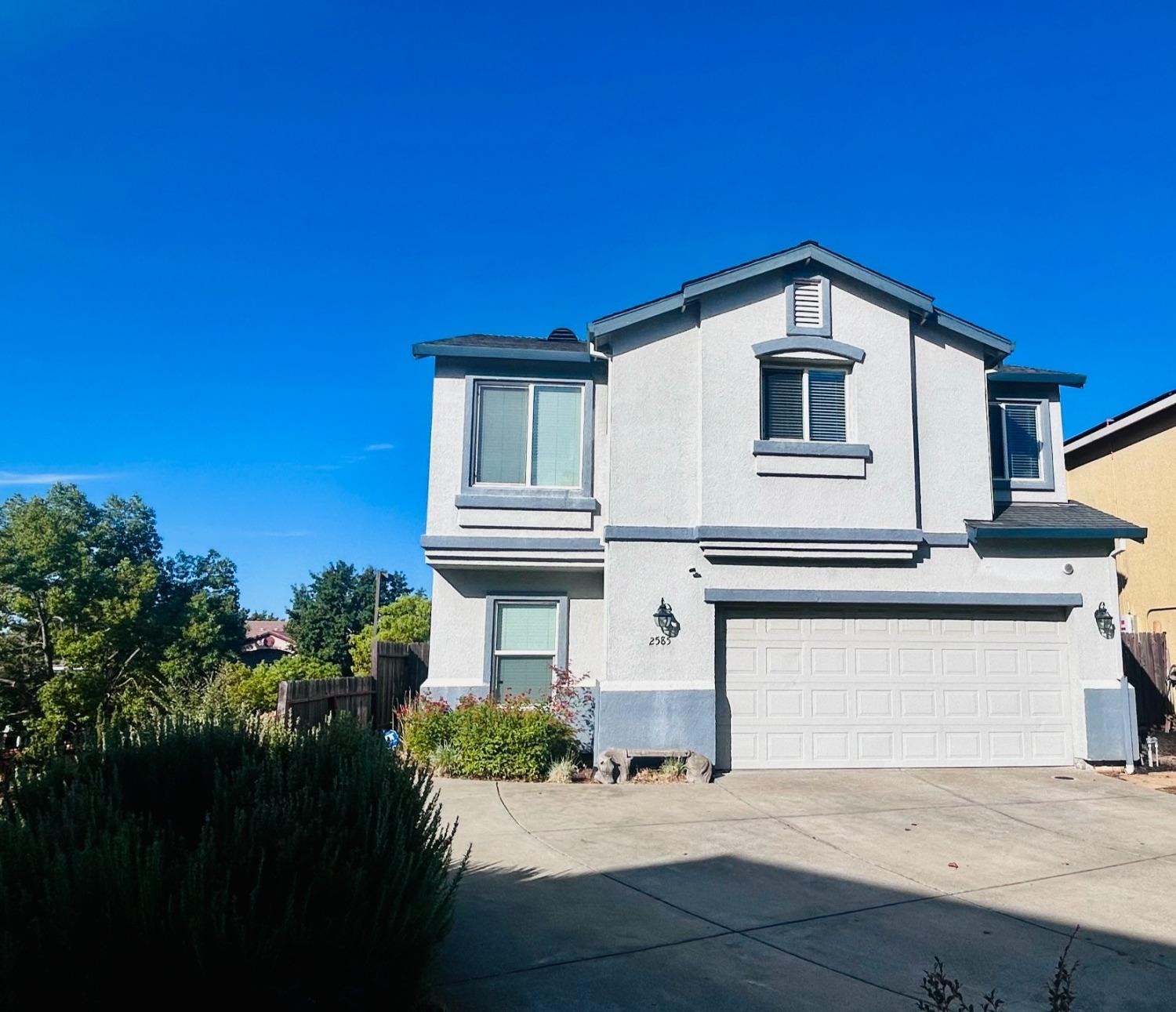 2585 Chesapeake Bay Circle