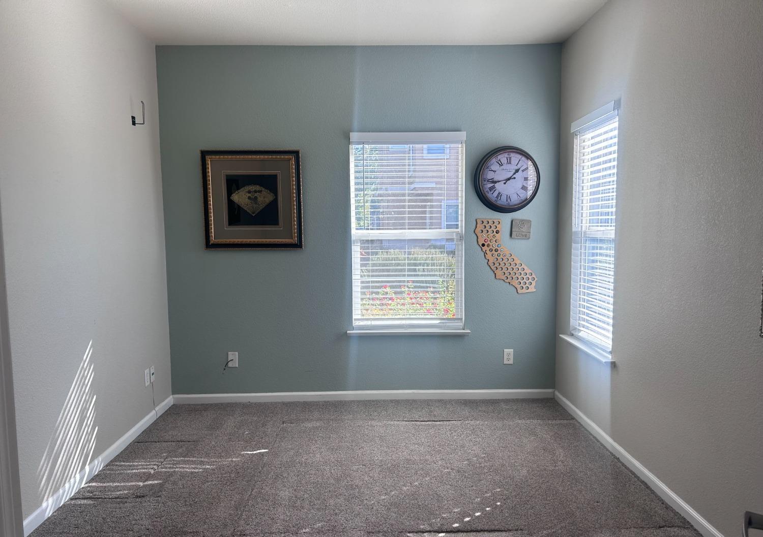 2585 Chesapeake Bay Circle