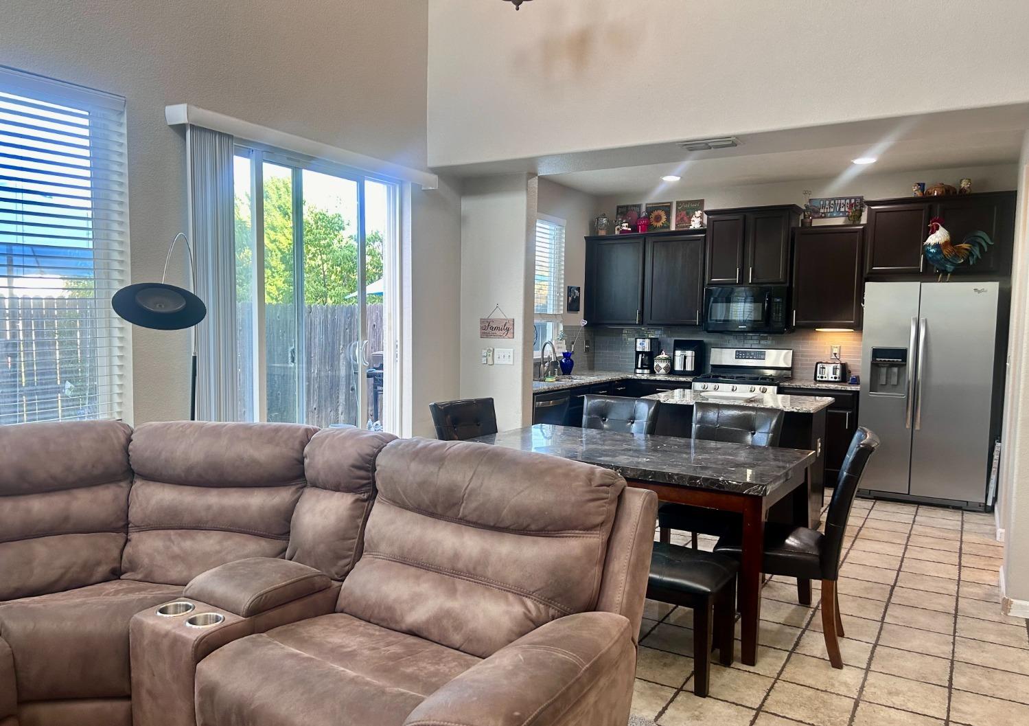 2585 Chesapeake Bay Circle