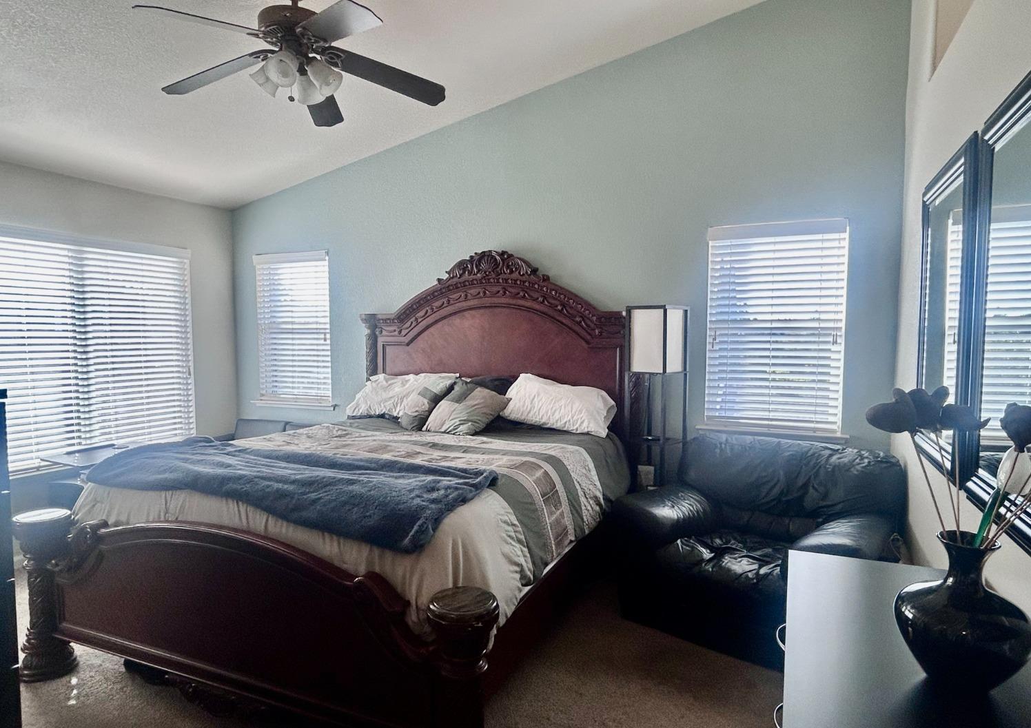 2585 Chesapeake Bay Circle
