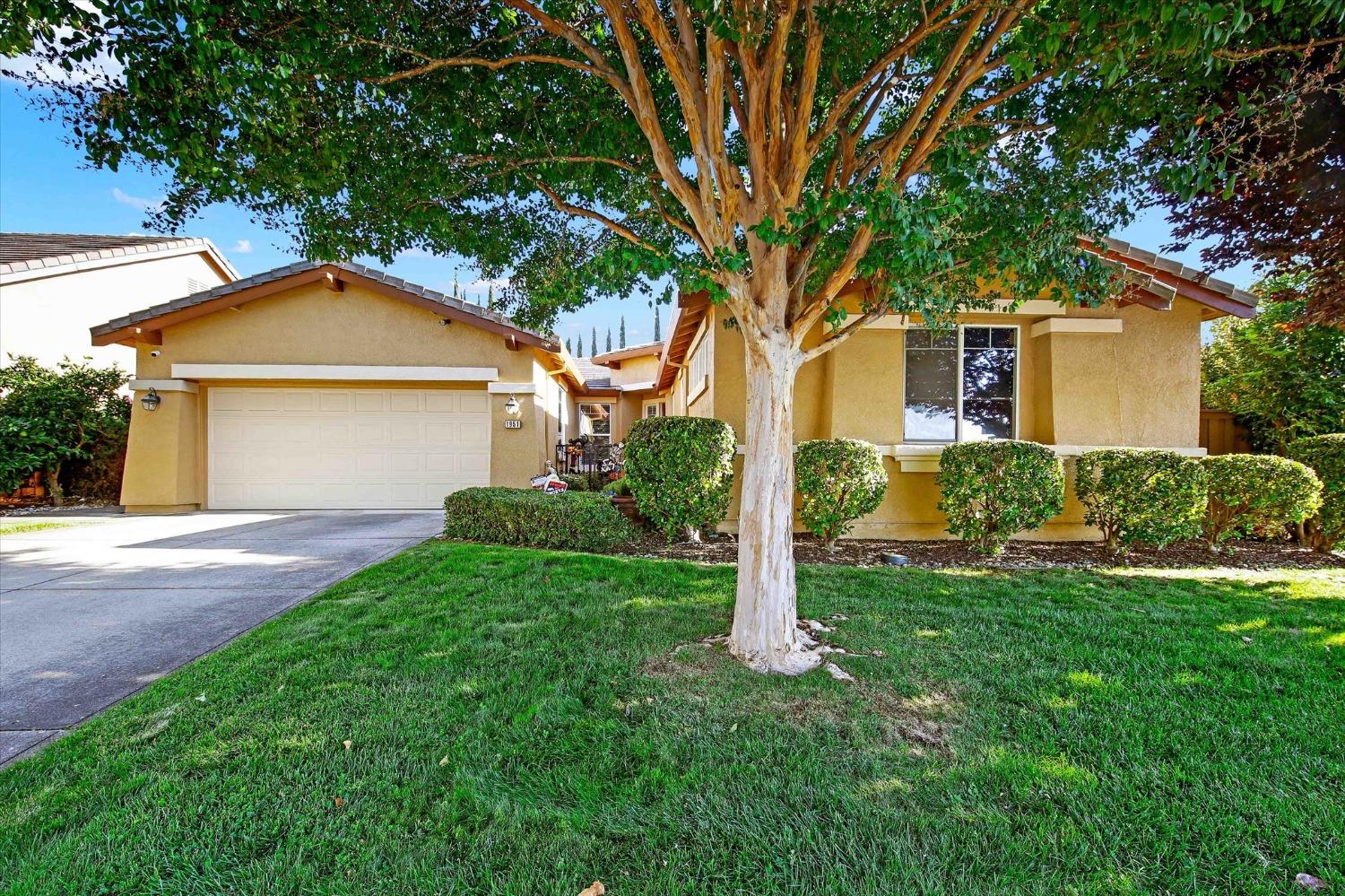 1951 Wesley Drive
