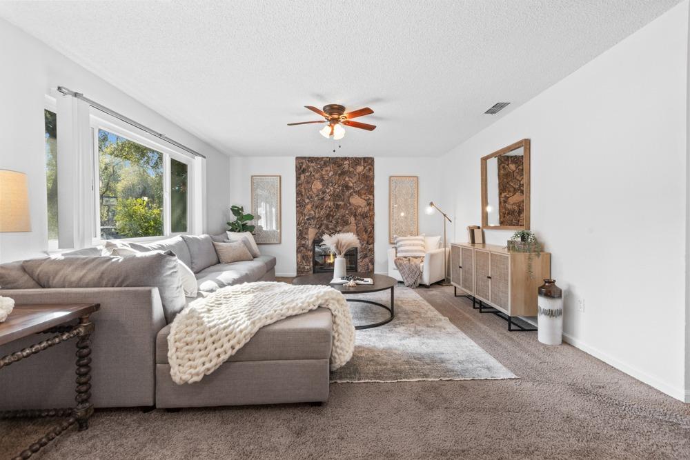 2606 Deer Trail Lane