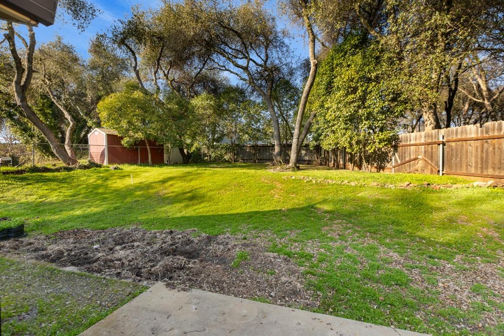 2606 Deer Trail Lane